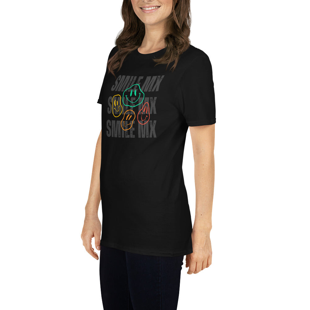 Smile MX Dazed - Unisex T-Shirt